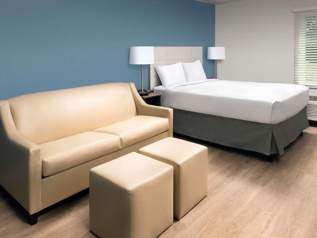 Extended Stay America Select Suites - 迪尔菲尔德海滩 客房 照片